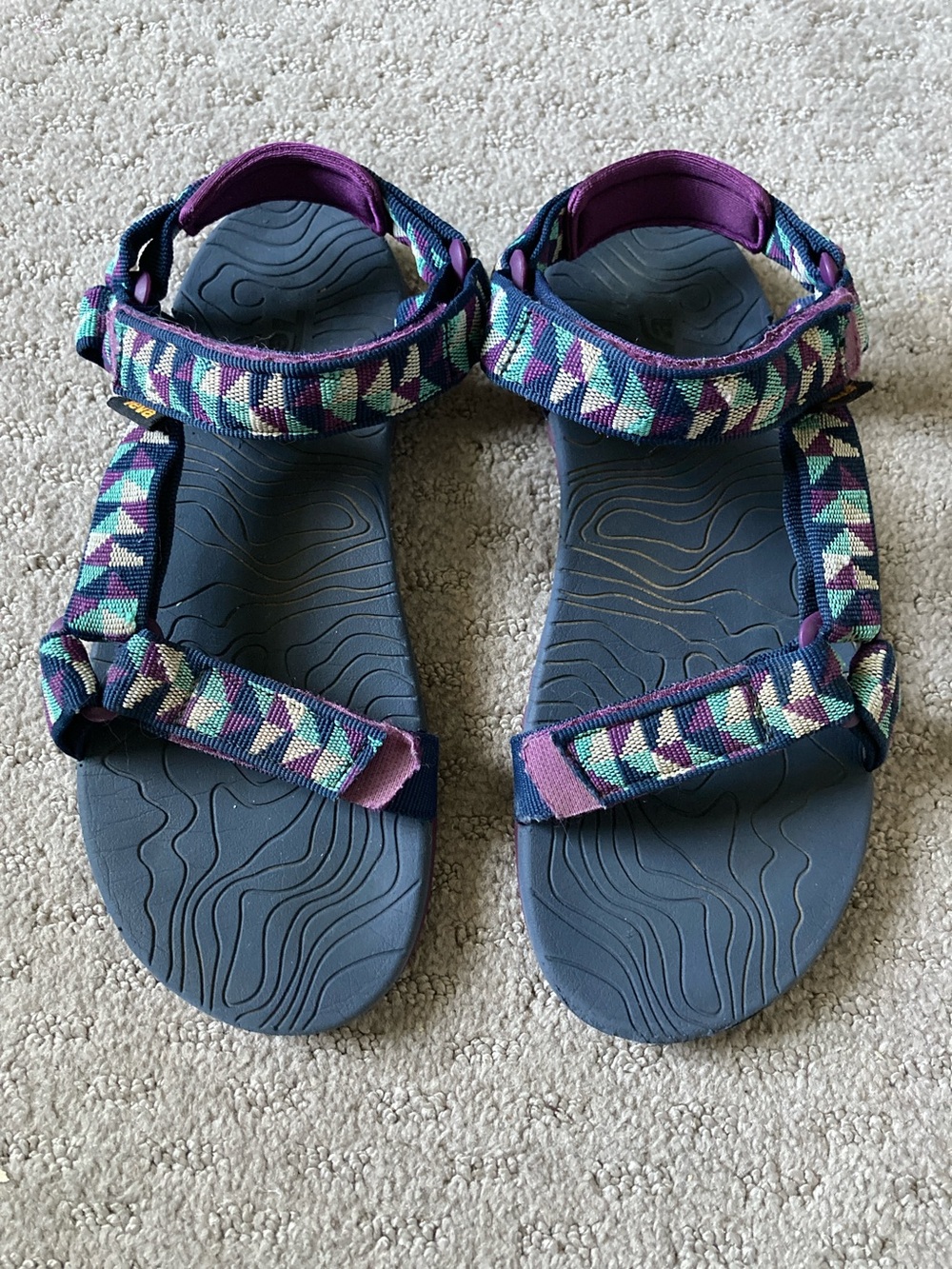 Teva purple and blue triangle knit sandals, Youth 5 (37)
